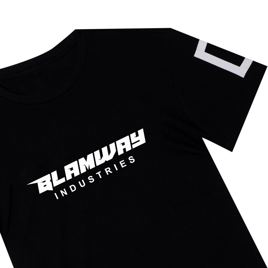 black_t_shirt_2.jpg